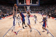 蒙克19分坎宁安29+11 国王不敌活塞5连败