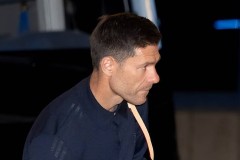 阿隆索帅位悬了，老佛爷打算请回齐达内？接下来两场西甲决定去留