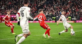 德甲爆冷夜！拜仁狂攻未果，2-2战平让冠军悬念陡增？