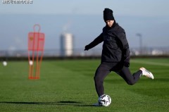 上赛季欧冠近乎无敌，本赛季状态低迷：巴黎圣日耳曼到底怎么了