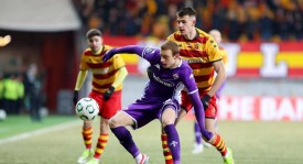 欧协联附加赛首回合3-0完胜 意甲第18佛罗伦萨占尽优势