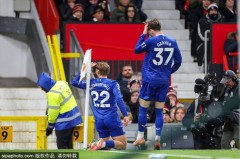 水晶宫 vs. 曼联：开球时间、观看方式、球队新闻