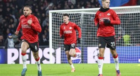 拜仁慕尼黑的穆西亚拉成为历史上最年轻的球员，取得100场德甲胜利