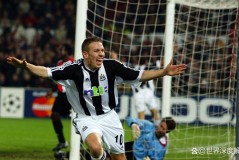 纽卡斯尔的新目标：那位在欧冠赛场给他们制造过麻烦的18岁小将