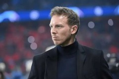 13轮不败+5分追冠！62岁穆帅封神，利物浦还能等来他吗？