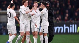 意甲焦点战：少一人那不勒斯逆转3-2 曼联双星爆发霍伊伦双响助胜