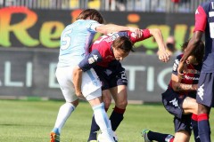 卡利亚里状态明显下滑，科莫双线作战能否保持联赛专注？