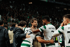 1-3！1-2！足坛疯狂一夜，曼城爆冷，巴黎倒下，国米被灌3球