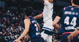 季前赛-迪林厄姆27+9奥迪14分 森林狼狂胜广州