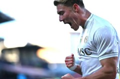 那不勒斯提前确认4400万买断霍伊伦德！违约金曝光，恰是曼联引进价格