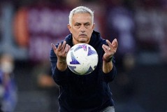 上任后迎新难题！穆里尼奥遇魔鬼赛程，欧冠一胜难求，将对阵皇马