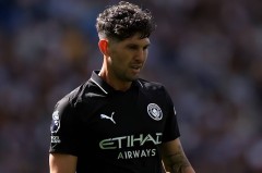 曼城后防崩塌！瓜帅钦点20岁青训救主，斯通斯时代落幕