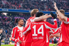 太残暴！德甲领头羊踢疯了：狂轰8球，冠军恐无悬念