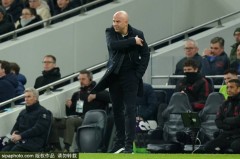 科纳特与基耶萨：在阿森纳战斗后的搞怪瞬间背后的未来迷雾