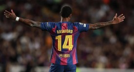 马库斯·拉什福德在巴塞罗那重生，却遭布莱恩·罗布森炮轰